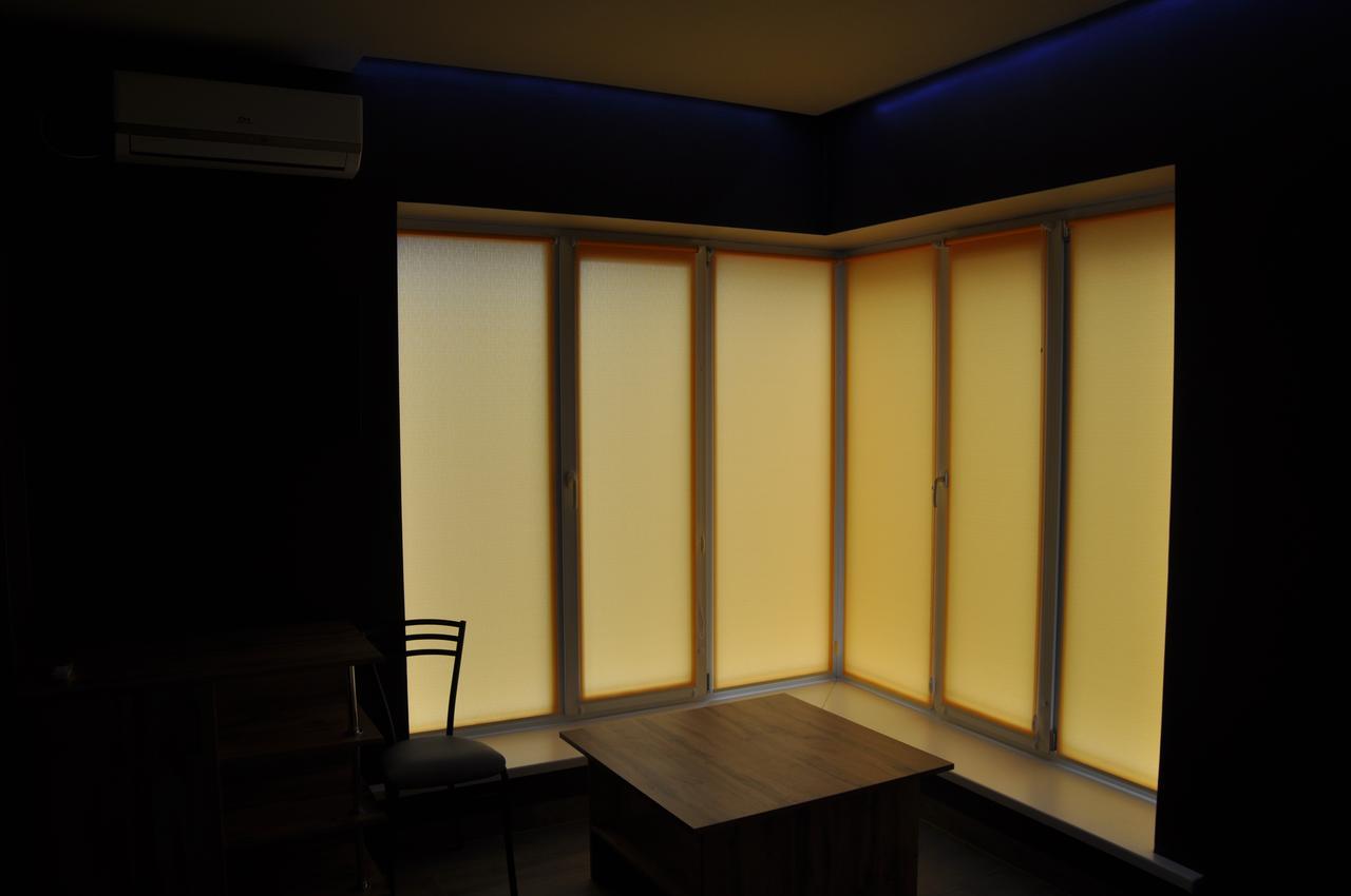Full House Capsule Hostel Rivne Kültér fotó A traditional Japanese room with a shoji